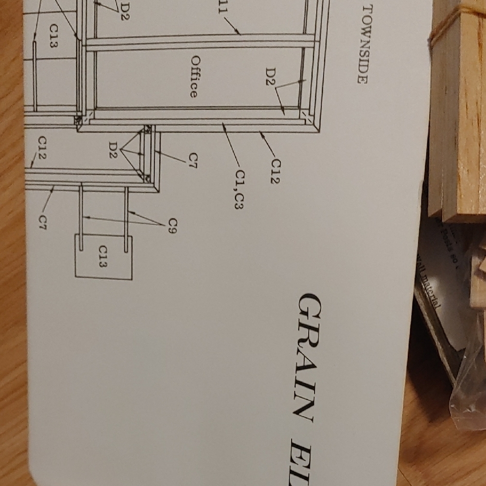 Grain Elevator Model - Picture 4 of 8